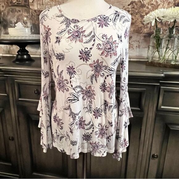 EMELIA Floral Long Bell Sleeve Blouse size Large - Picture 1 of 8